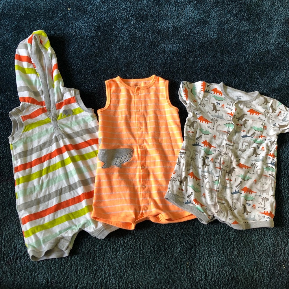 Carters 18 month boys rompers